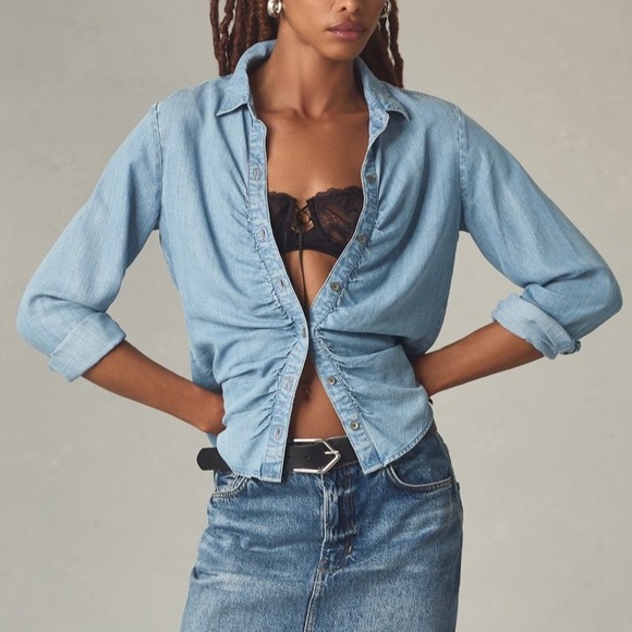 Anthropologie Cloth & Stone Shirred Buttondown Shirt - Picture 3 of 7